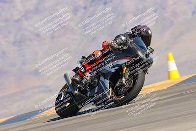 media/Oct-01-2023-SoCal Trackdays (Sun) [[4c570cc352]]/Turn 9 Set 2 (10am)/